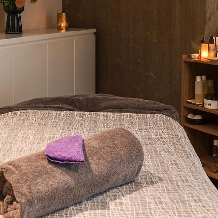 Hotel Peppers Silo Launceston Esterno foto Massage table