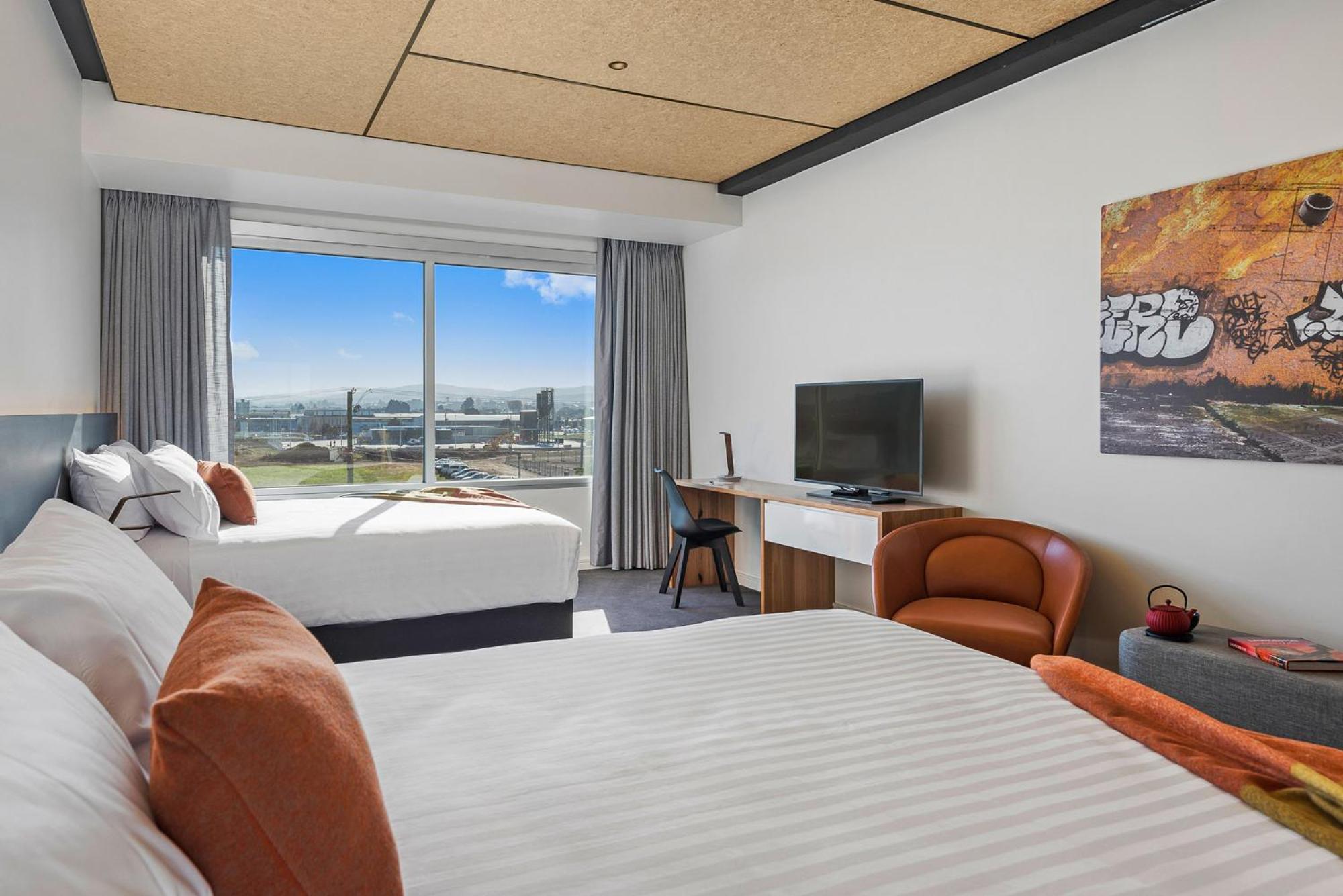 Hotel Peppers Silo Launceston Esterno foto A room at the hotel