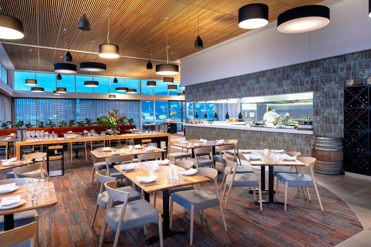 Hotel Peppers Silo Launceston Esterno foto The interior of the restaurant